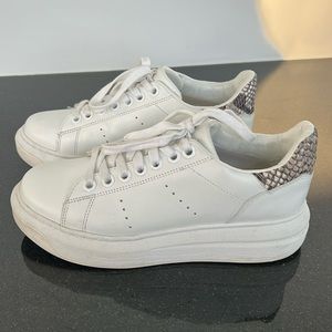 Marc Fisher sneakers
